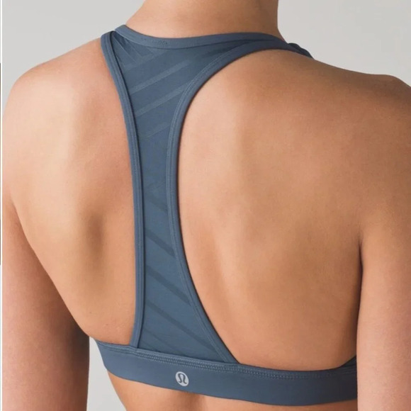 Lululemon Hot Like Agni Bra Astro Blue size 8 - Picture 3 of 10